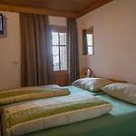 Couette-café Luleta 3*