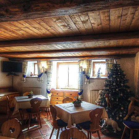 Alojamento de Acomodação e Pequeno-almoço Luleta Livigno