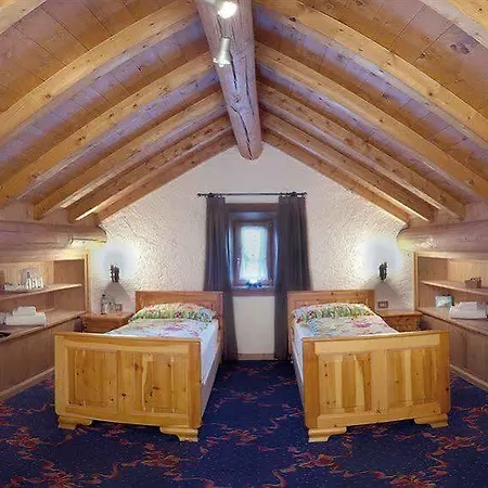 Couette-café Luleta 3*
