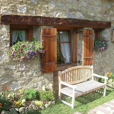 Luleta Bed & Breakfast 2*